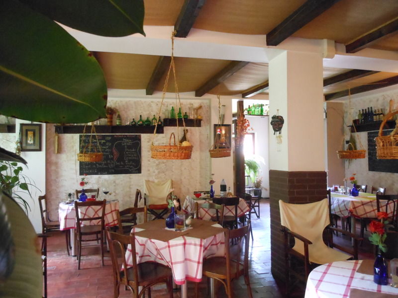 锡纳亚 特拉菲利克斯酒馆旅馆酒店 外观 照片
