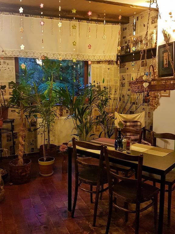 锡纳亚 特拉菲利克斯酒馆旅馆酒店 外观 照片